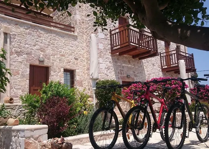Lithos Traditional Guest Houses