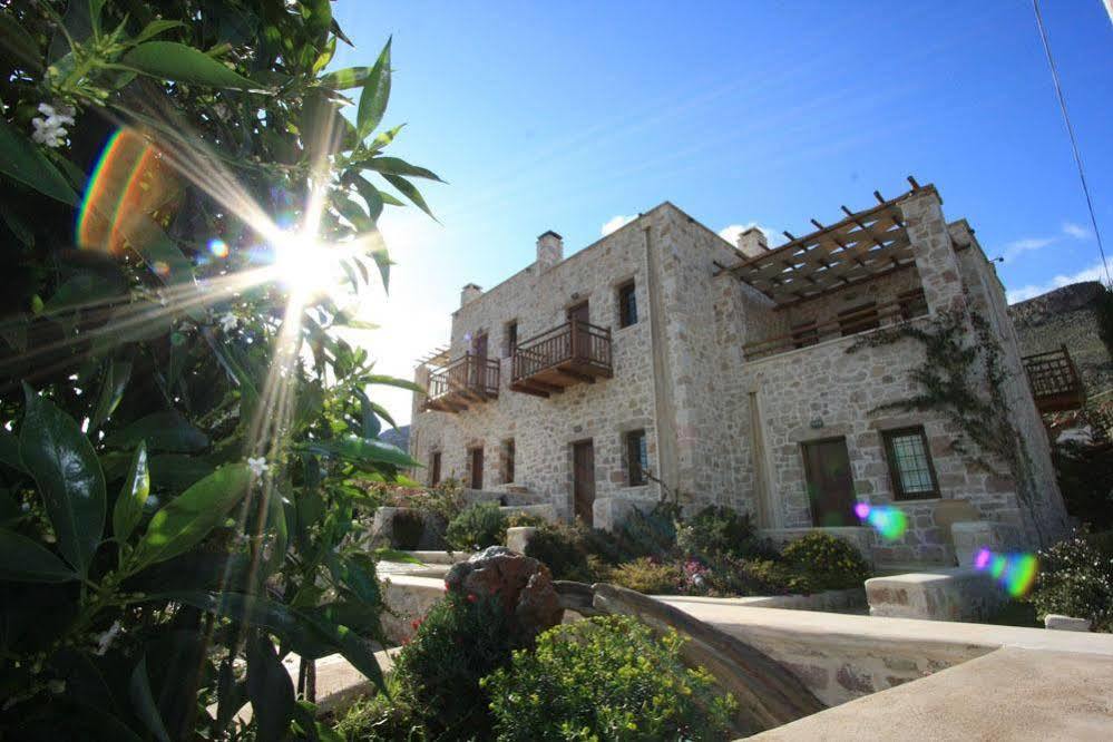 Lithos Traditional Ferienhaus